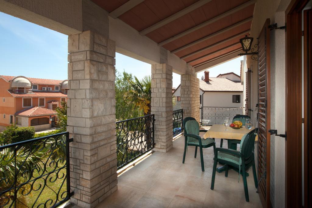 B&B Moderno Fazana Room photo