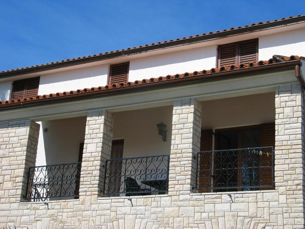 B&B Moderno Fazana Exterior photo